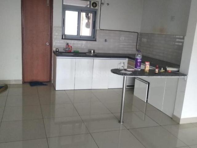 3.5 BHK Apartment in Kharadi for rent Pune. The reference number is 20429591