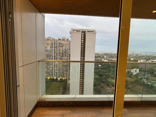 3.5 BHK Apartment in Kharadi for rent Pune. The reference number is 20305382