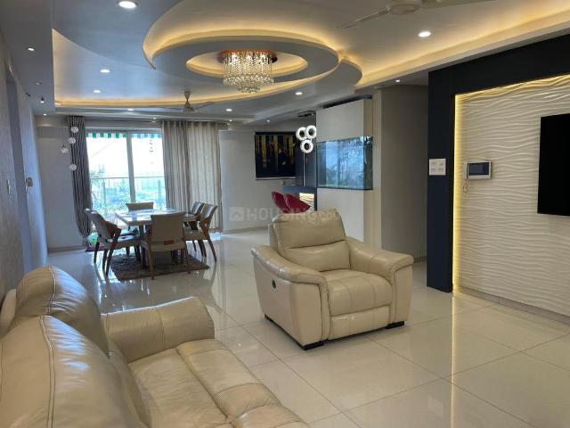 3.5 BHK Apartment in Kharadi for resale Pune. The reference number is 20270804