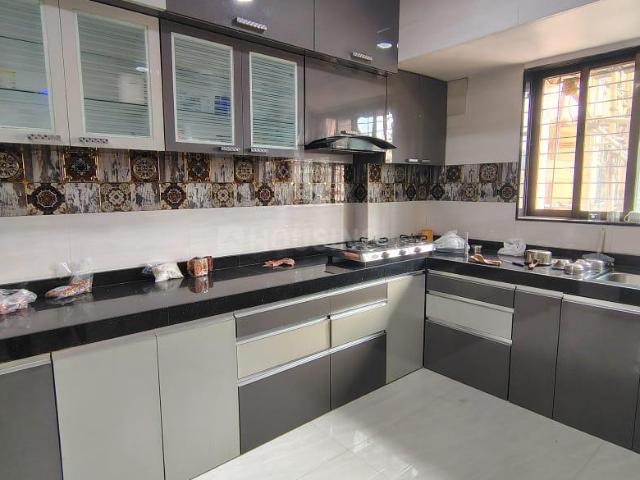 3.5 BHK Apartment in Kharghar for rent Navi Mumbai. The reference number is 19756036