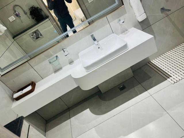 3.5 BHK Apartment in Mahurali for resale Ghaziabad. The reference number is 19360421