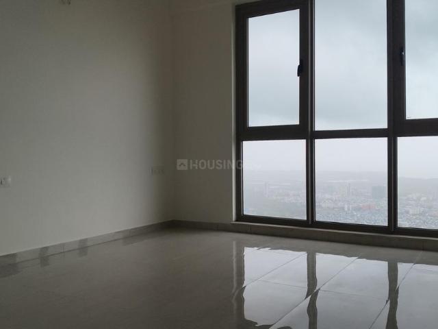 3.5 BHK Apartment in Malad West for rent Mumbai. The reference number is 20817371