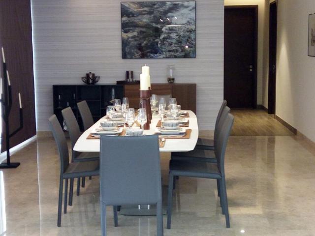 3.5 BHK Apartment in Marine Drive for resale Ernakulam. The reference number is 17817015