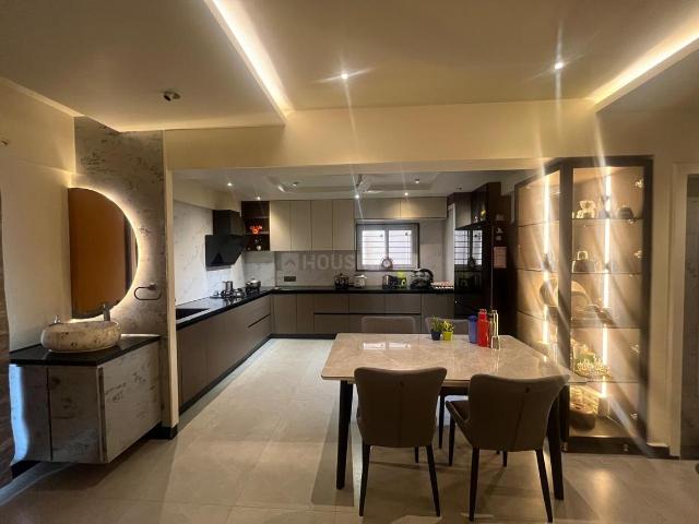 3.5 BHK Apartment in MVP Colony for rent Visakhapatnam. The reference number is 17623193