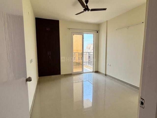 3.5 BHK Apartment in Noida Extension for rent Greater Noida. The reference number is 18275521