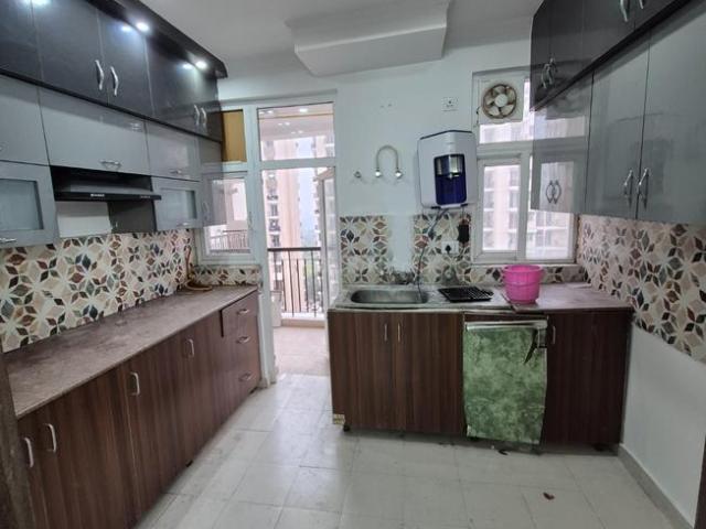 3.5 BHK Apartment in Noida Extension for rent Greater Noida. The reference number is 19559458