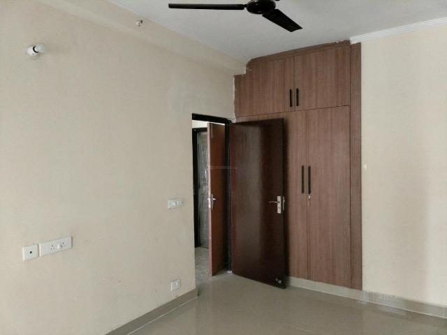 3.5 BHK Apartment in Noida Extension for rent Greater Noida. The reference number is 20291224
