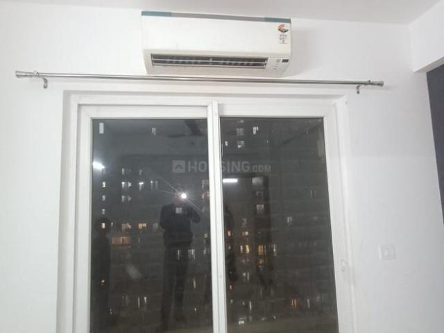 3.5 BHK Apartment in Noida Extension for rent Greater Noida. The reference number is 20406868