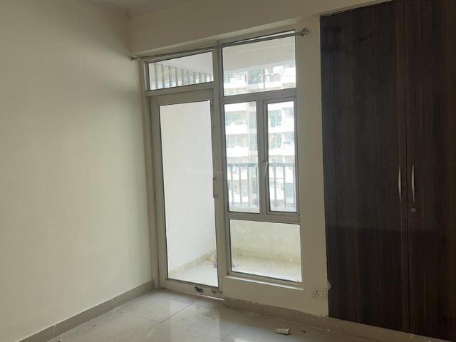 3.5 BHK Apartment in Noida Extension for rent Greater Noida. The reference number is 20519435