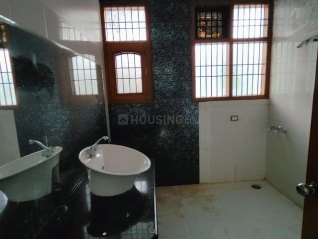 3.5 BHK Apartment in Peer Muchalla for resale Zirakpur. The reference number is 16636516