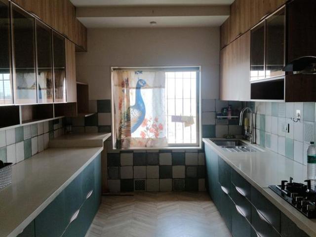3.5 BHK Apartment in Powai for rent Mumbai. The reference number is 20452591