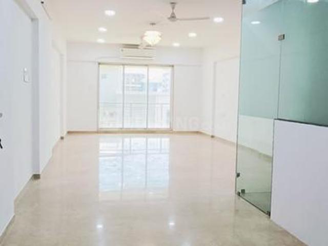 3.5 BHK Apartment in Santacruz East for rent Mumbai. The reference number is 20479682