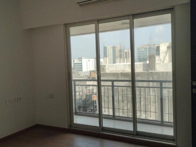3.5 BHK Apartment in Santacruz East for rent Mumbai. The reference number is 20129345