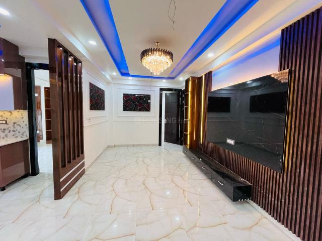 3.5 BHK Apartment in Sector 104 for resale Noida. The reference number is 20324168