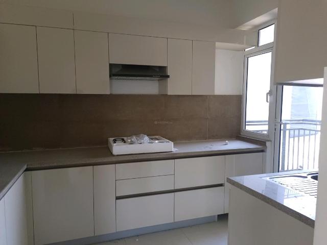 3.5 BHK Apartment in Sector 106 for resale Gurgaon. The reference number is 18762363