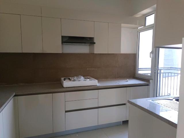 3.5 BHK Apartment in Sector 106 for resale Gurgaon. The reference number is 18762363