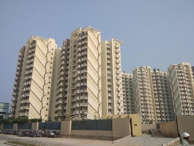 3.5 BHK Apartment in Sector 107 for resale Gurgaon. The reference number is 20913579
