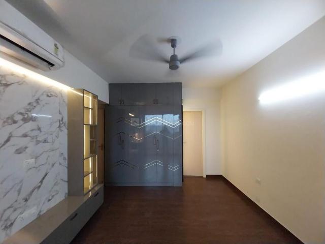 3.5 BHK Apartment in Sector 102 for rent Gurgaon. The reference number is 20870864