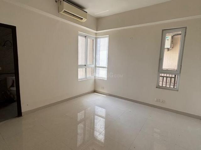 3.5 BHK Apartment in Sector 102 for resale Gurgaon. The reference number is 20525265
