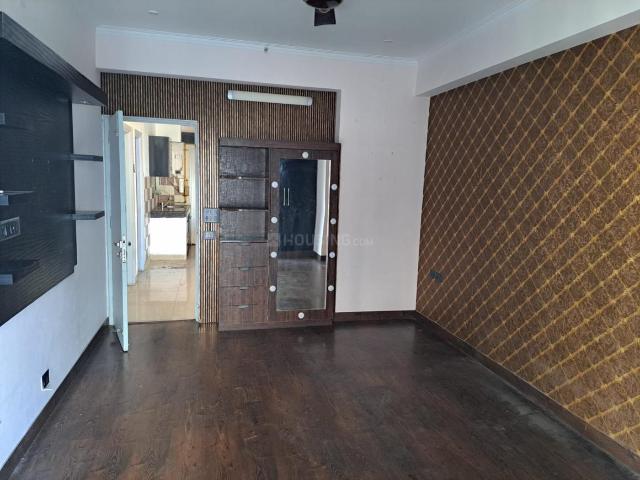 3.5 BHK Apartment in Sector 119 for resale Noida. The reference number is 20494581