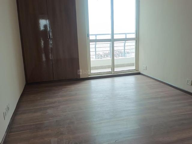 3.5 BHK Apartment in Sector 110 for rent Noida. The reference number is 20567505