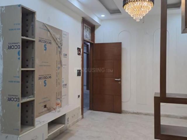 3.5 BHK Apartment in Sector 110 for resale Noida. The reference number is 18537624