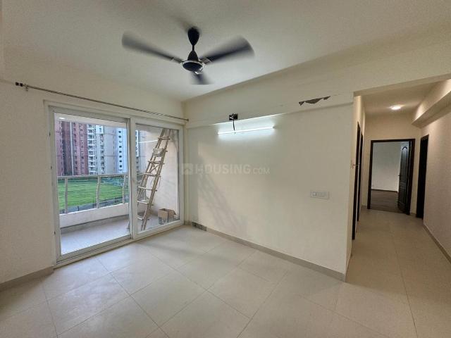 3.5 BHK Apartment in Sector 110 for resale Noida. The reference number is 19761115