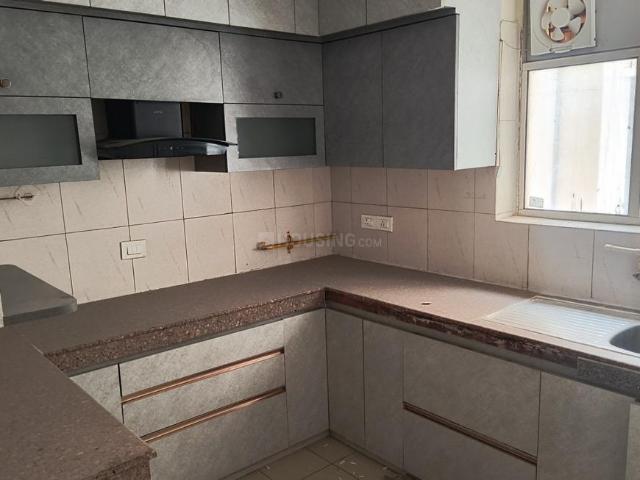 3.5 BHK Apartment in Sector 110 for resale Noida. The reference number is 19243665