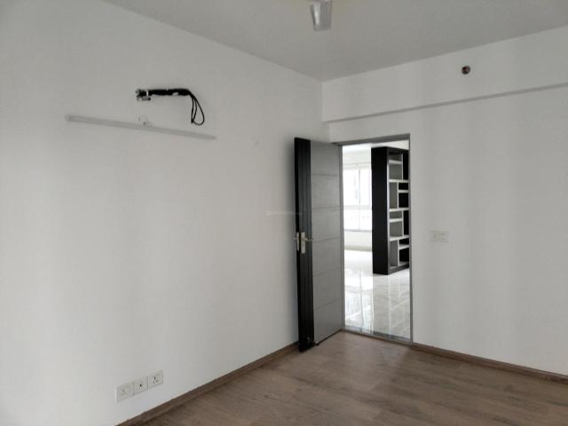 3.5 BHK Apartment in Sector 110 for resale Noida. The reference number is 20746325