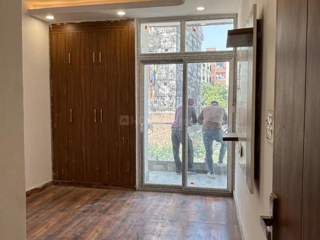 3.5 BHK Apartment in Sector 110 for resale Noida. The reference number is 20239283