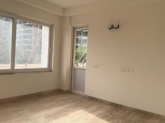 3.5 BHK Apartment in Sector 111 for resale Gurgaon. The reference number is 20317219