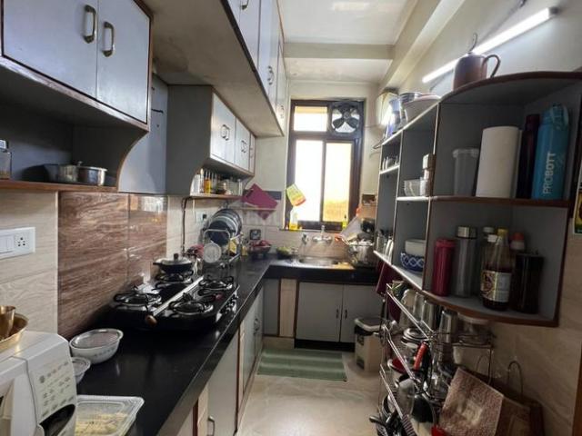 3.5 BHK Apartment in Sector 11 Dwarka for rent New Delhi. The reference number is 20477904