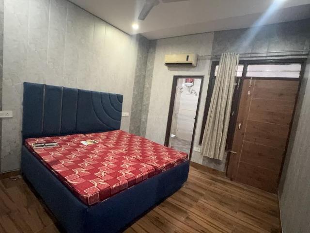 3.5 BHK Apartment in Sector 127 for rent Mohali. The reference number is 20483753