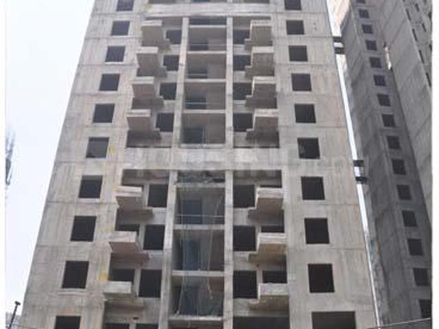 3.5 BHK Apartment in Sector 129 for resale Noida. The reference number is 19582897