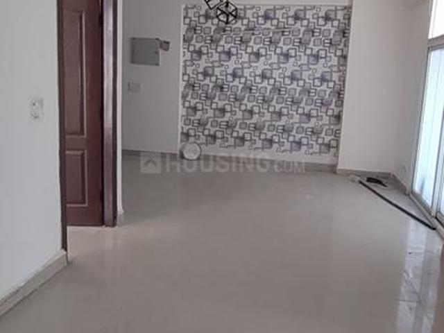 3.5 BHK Apartment in Sector 120 for rent Noida. The reference number is 20679250