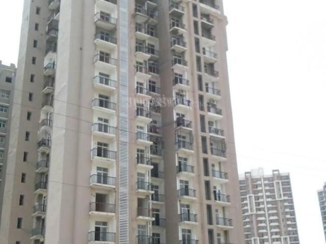 3.5 BHK Apartment in Sector 120 for resale Noida. The reference number is 17559512