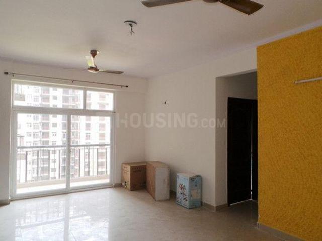 3.5 BHK Apartment in Sector 120 for resale Noida. The reference number is 19850060
