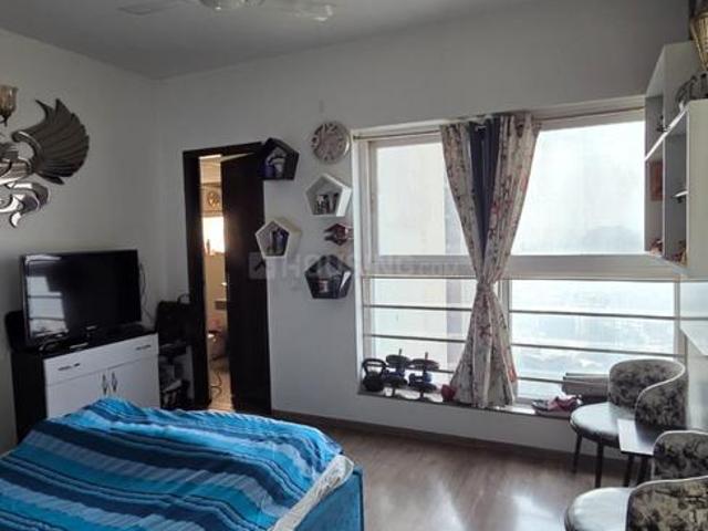 3.5 BHK Apartment in Sector 121 for resale Noida. The reference number is 20025538