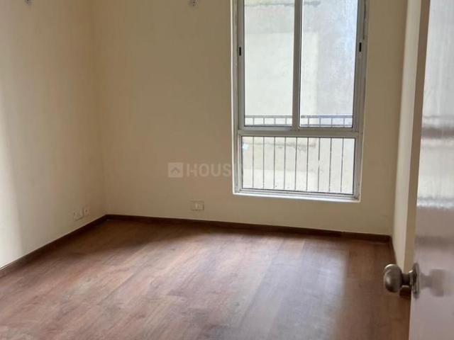 3.5 BHK Apartment in Sector 133 for resale Noida. The reference number is 19241251