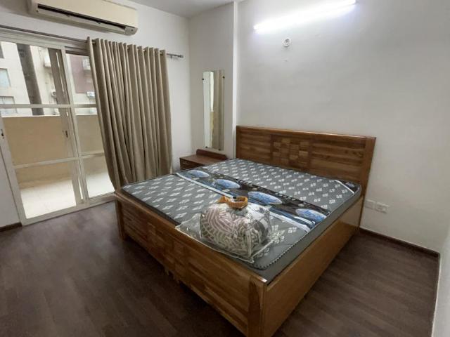 3.5 BHK Apartment in Sector 168 for rent Noida. The reference number is 20169218