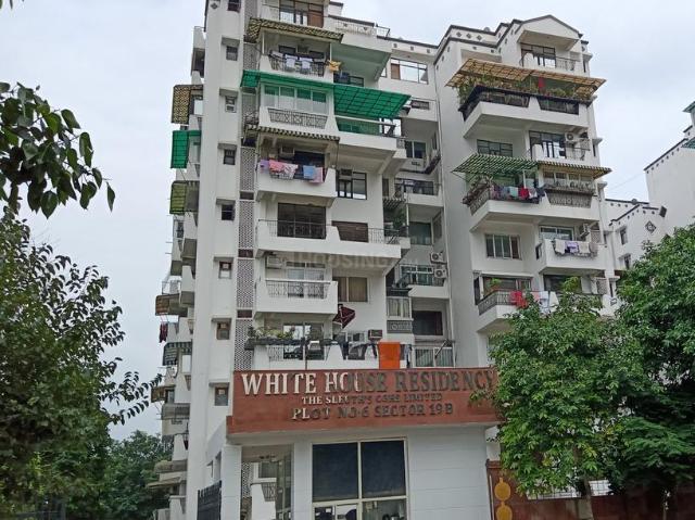 3 BHK Apartment in Sector 19 Dwarka for resale New Delhi. The reference number is 16452694