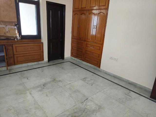 3.5 BHK Apartment in Sector 22 Dwarka for rent New Delhi. The reference number is 20781134