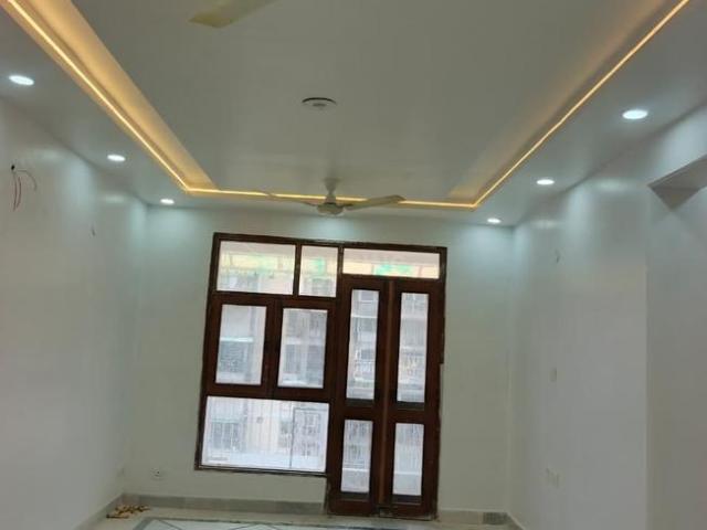 3.5 BHK Apartment in Sector 22 Dwarka for rent New Delhi. The reference number is 20912036
