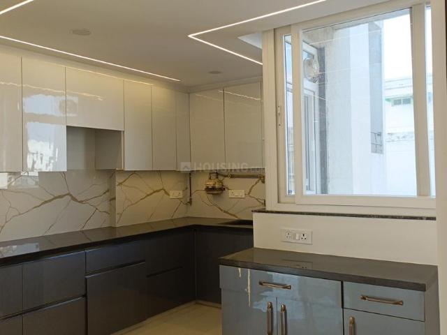 3.5 BHK Apartment in Sector 22 Dwarka for resale New Delhi. The reference number is 19032429