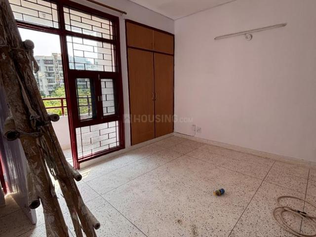 3.5 BHK Apartment in Sector 23 Dwarka for rent New Delhi. The reference number is 20086217