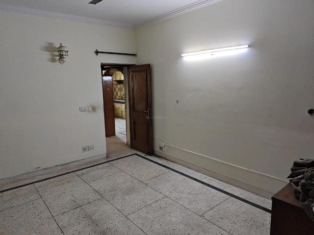 3.5 BHK Apartment in Sector 23 Dwarka for rent New Delhi. The reference number is 20216982