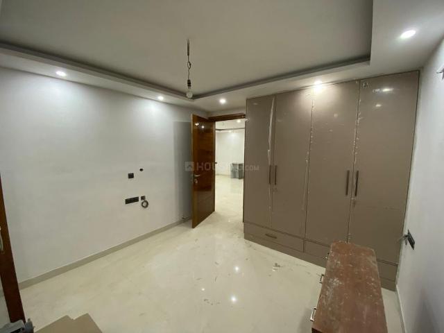 3 BHK Apartment in Sector 2 Dwarka for resale New Delhi. The reference number is 20603828