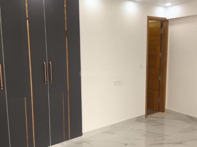3.5 BHK Apartment in Sector 2 Dwarka for resale New Delhi. The reference number is 20398714