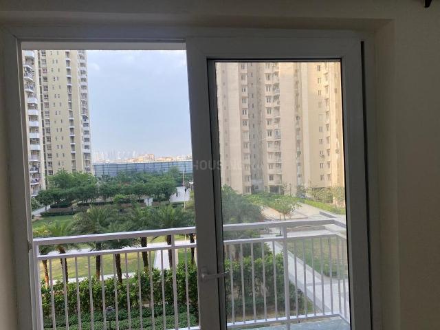 3.5 BHK Apartment in Sector 37D for rent Gurgaon. The reference number is 19872280