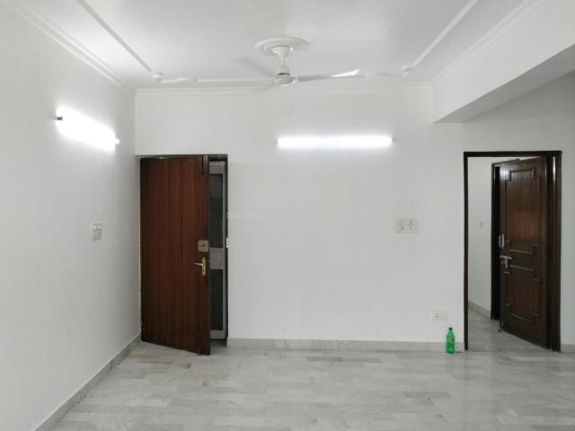 3 BHK Apartment in Sector 7 Dwarka for resale New Delhi. The reference number is 20942150